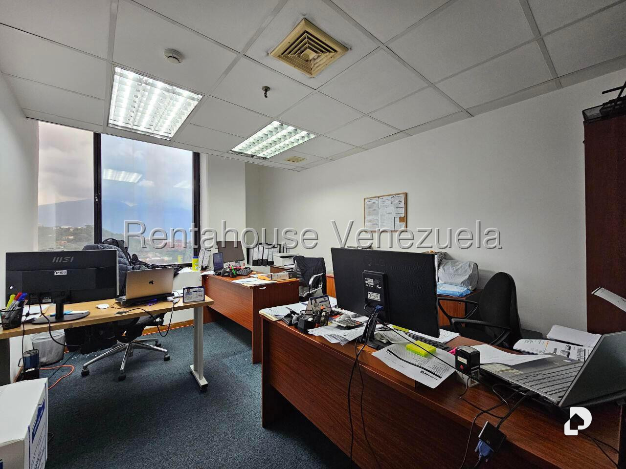 Oficina en Prados del Este, Caracas – 12