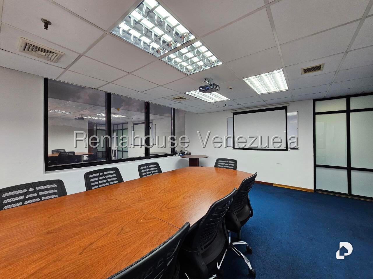 Oficina en Prados del Este, Caracas – 25