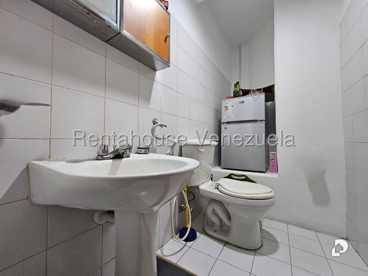 Oficina en Prados del Este, Caracas – 22