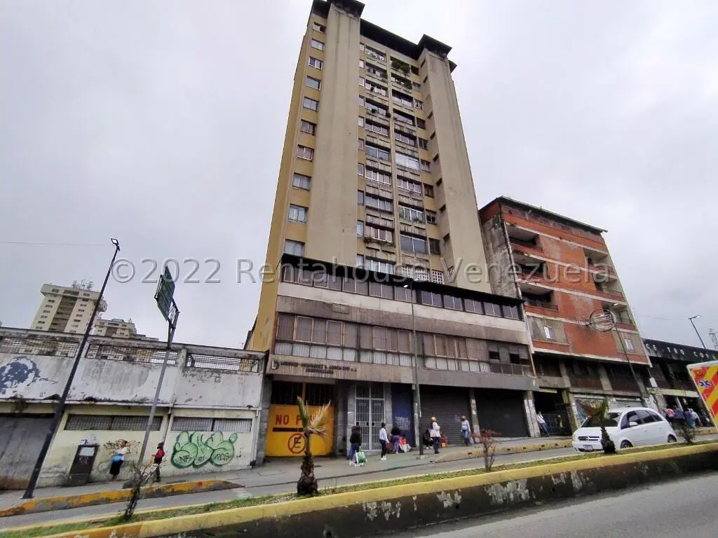 Oficina en Municipio Guaicaipuro, Los Teques - 1