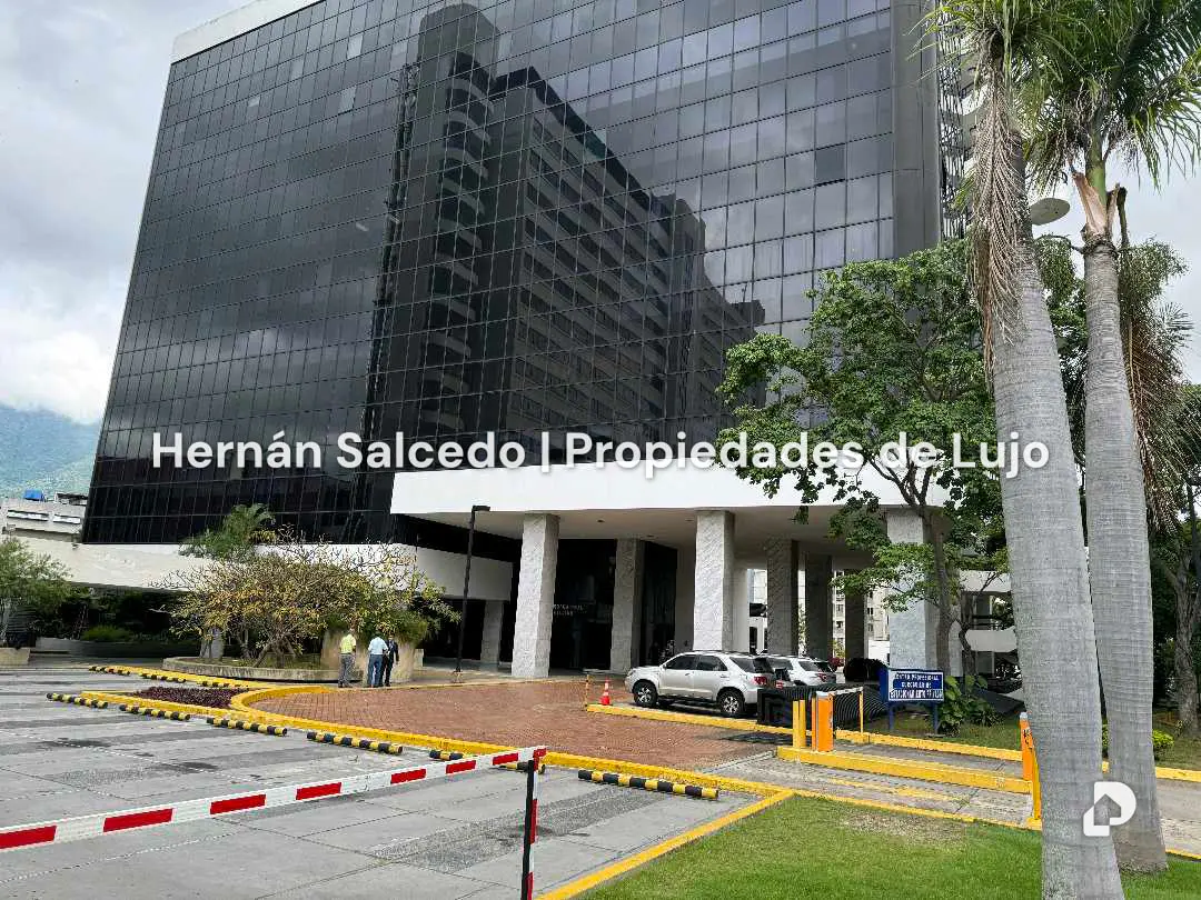 Oficina en Chuao, Caracas – 1