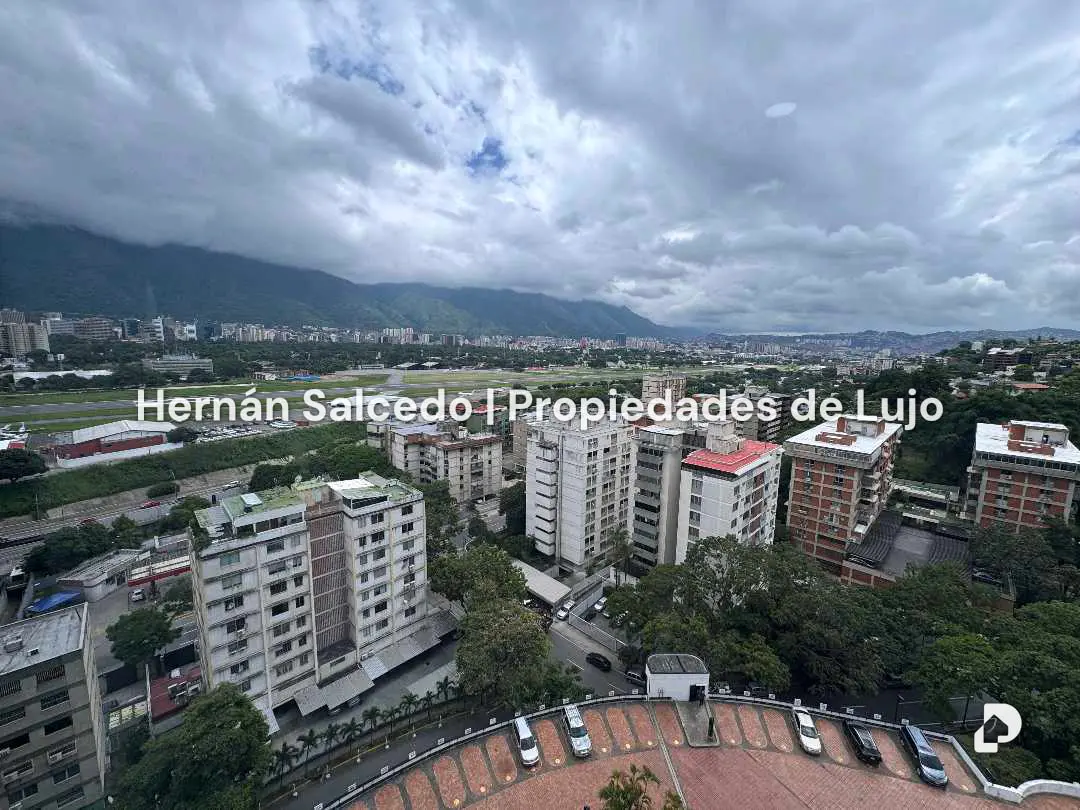Oficina en Chuao, Caracas – 7