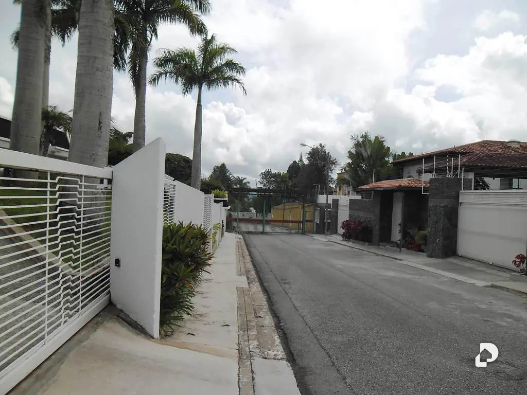 Casa en La Lagunita Country Club, Caracas