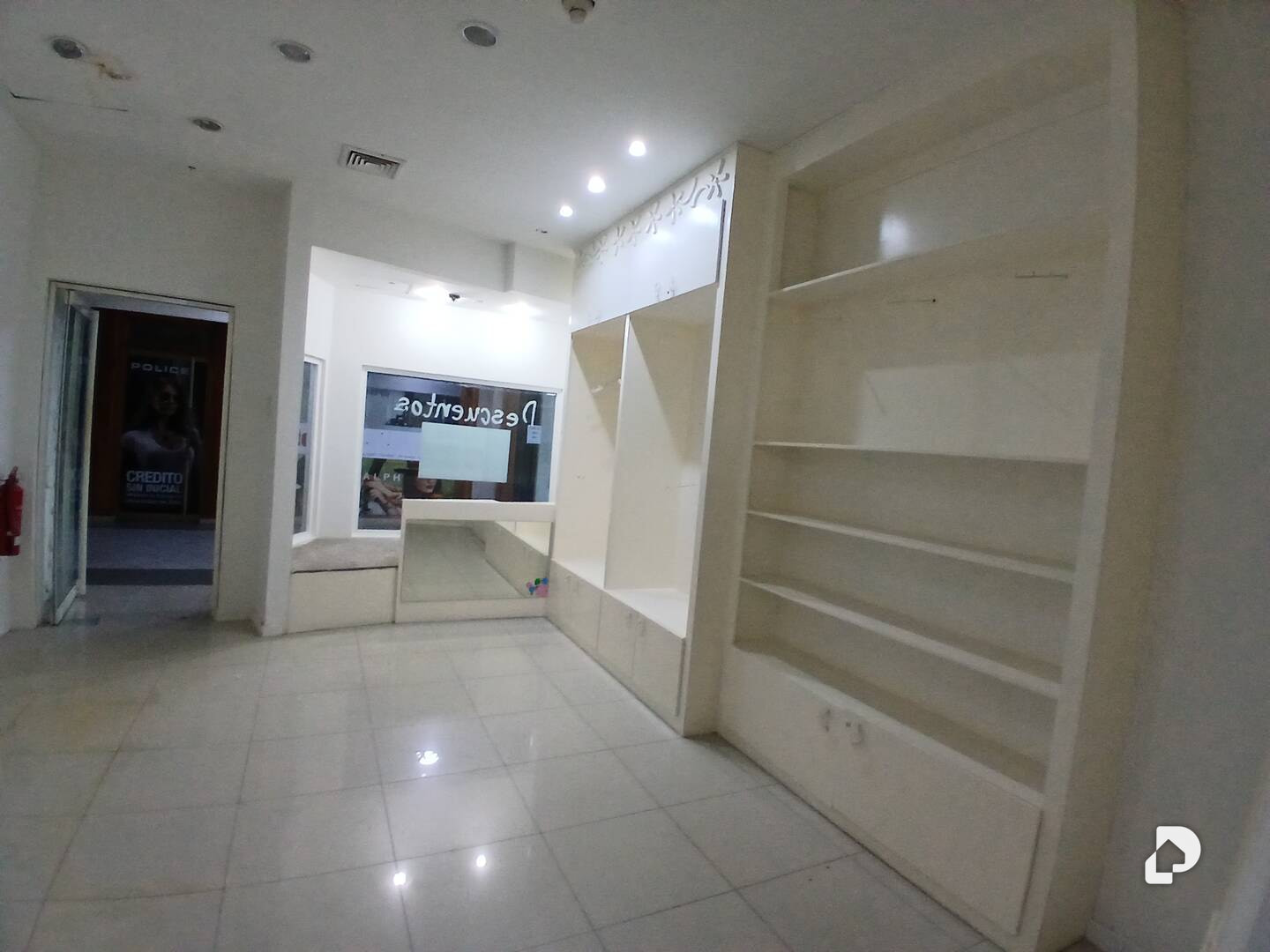 Local comercial en Avenida El Milagro, Maracaibo – 3