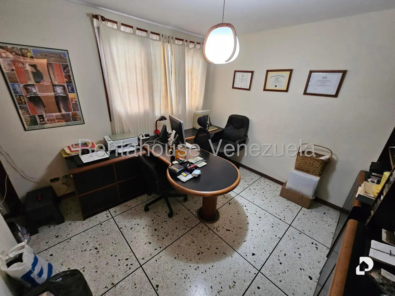 Casa en Prados del Este, Caracas – 29