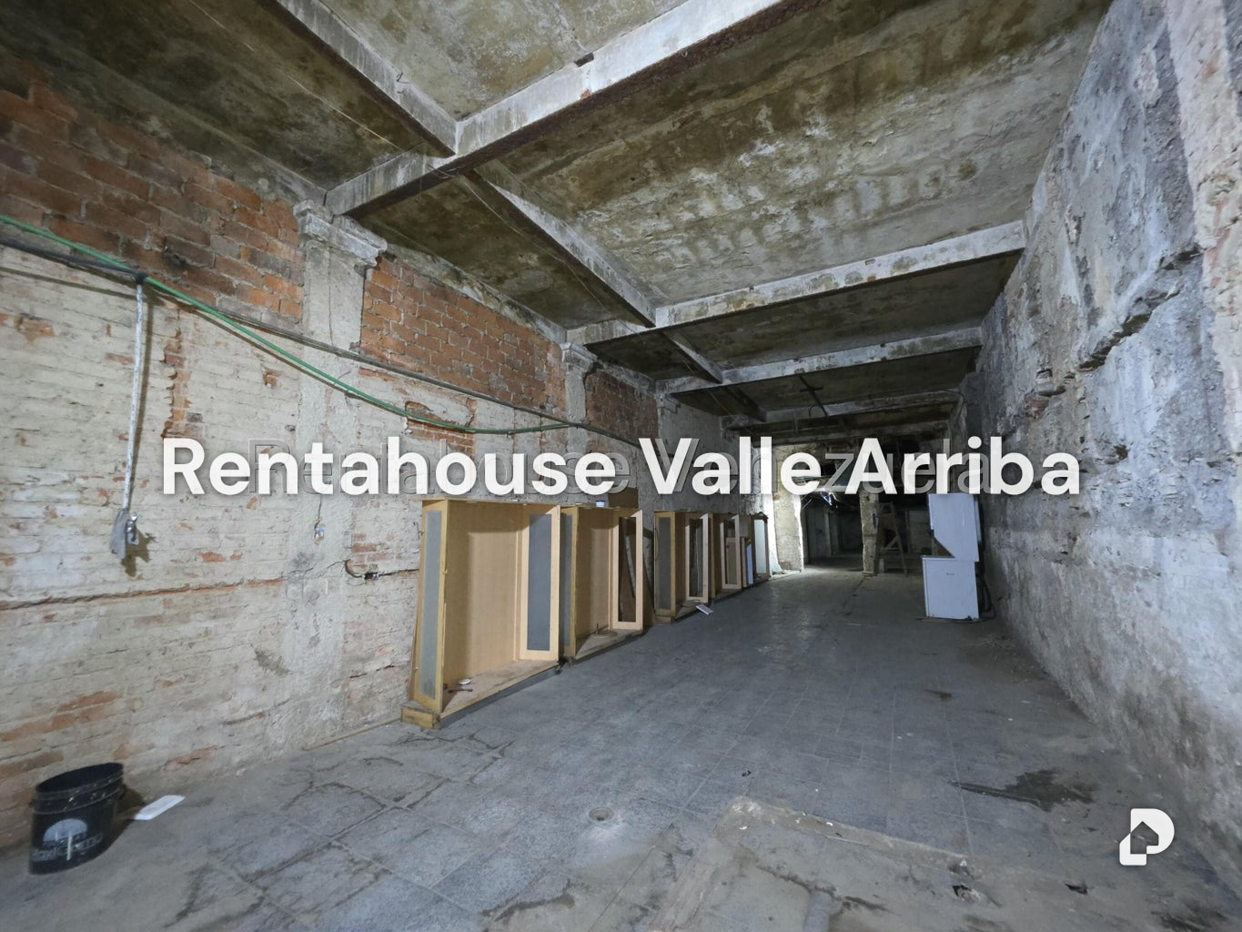 Local comercial en Parroquia Catedral, Caracas – 11