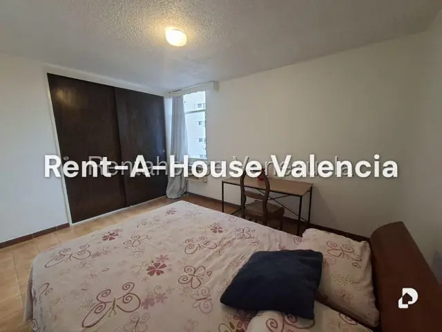 Apartamento en Parroquia Urbana San José, Valencia – 3