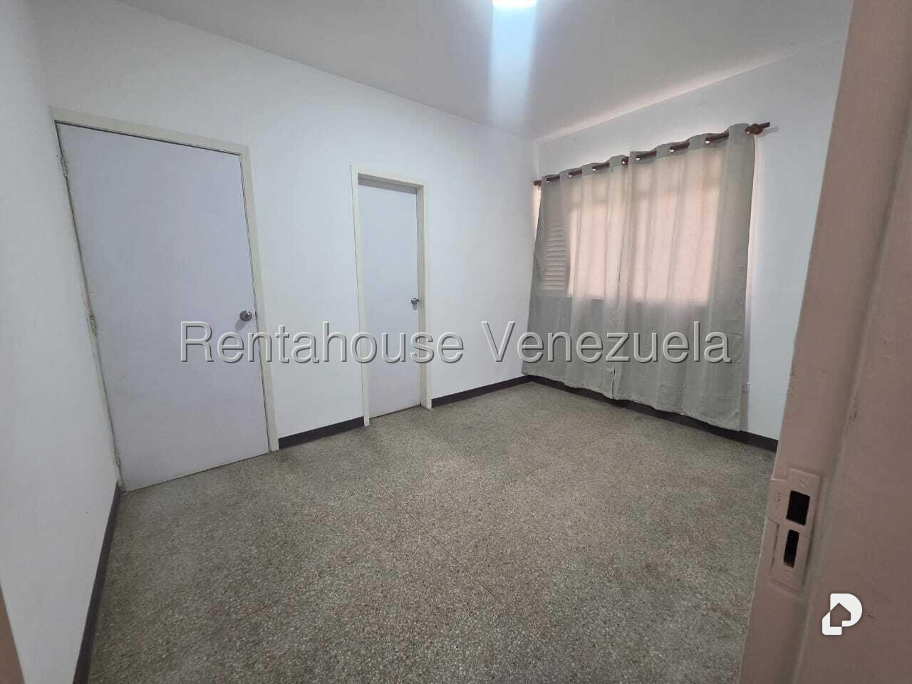 Apartamento en Lebrun, Caracas – 8
