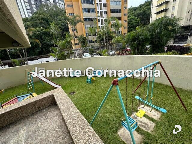 Apartment in Colinas de La California, Caracas – 25