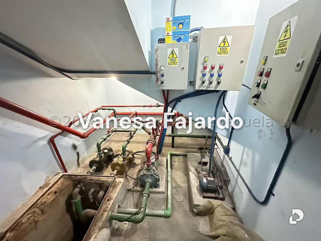Edificio en Sabana Grande, Caracas – 29