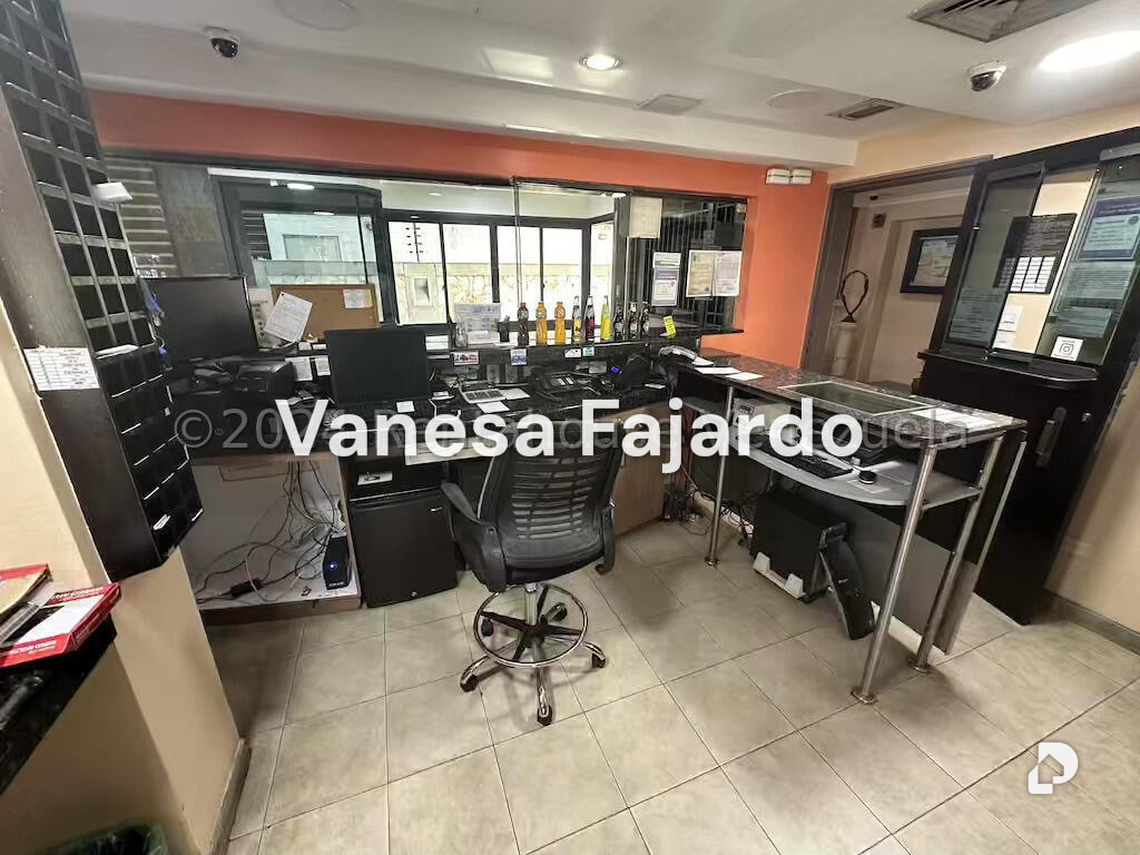 Edificio en Sabana Grande, Caracas – 5