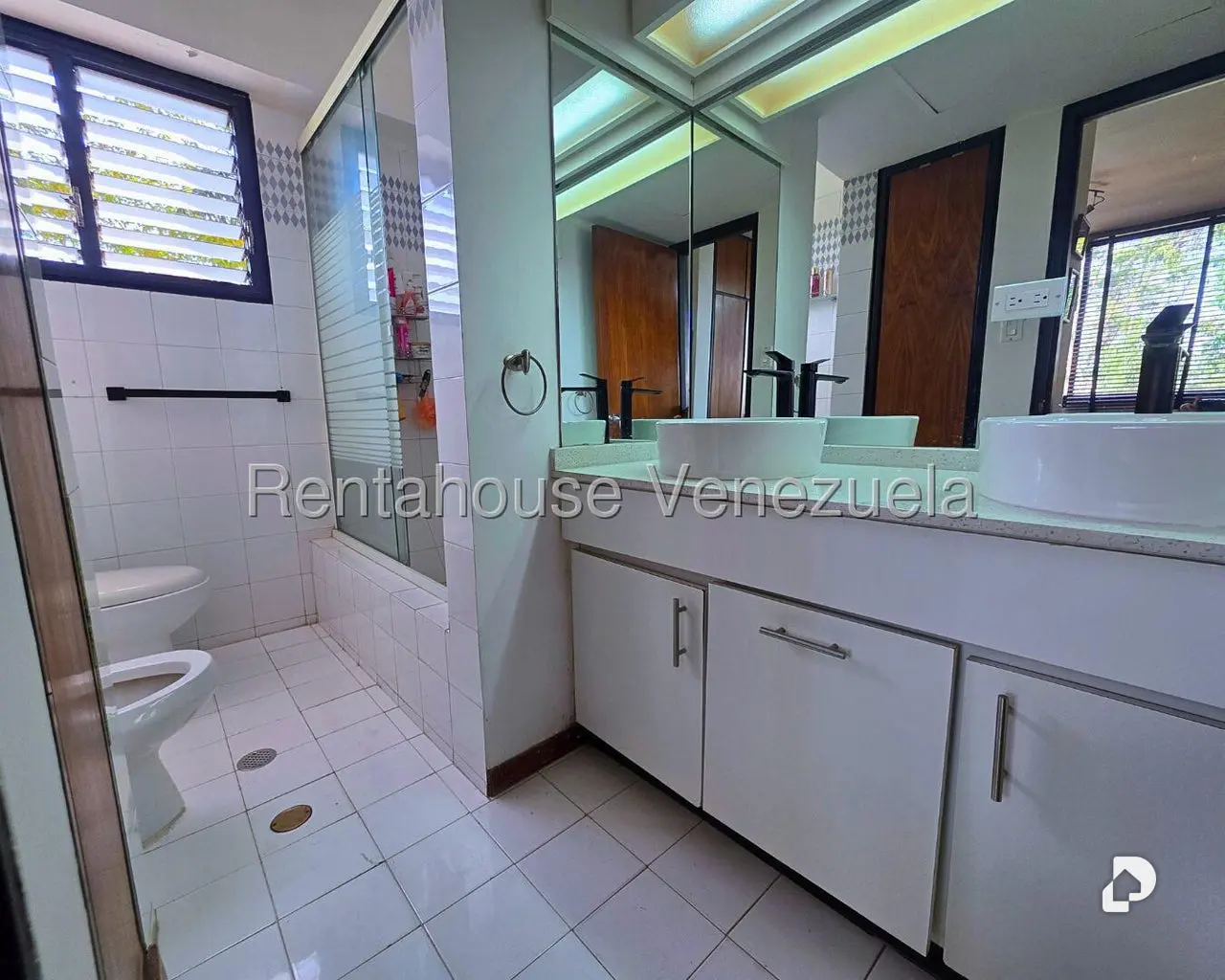 Apartamento en Colinas de Valle Arriba, Caracas – 12