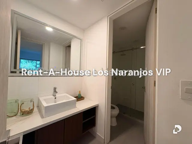 Apartamento en Las Mercedes, Caracas – 10