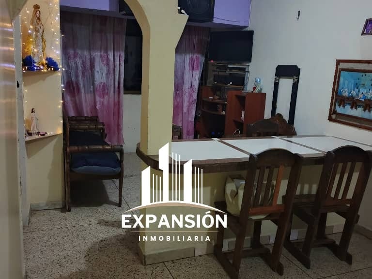 Apartamento en Cúa - 1