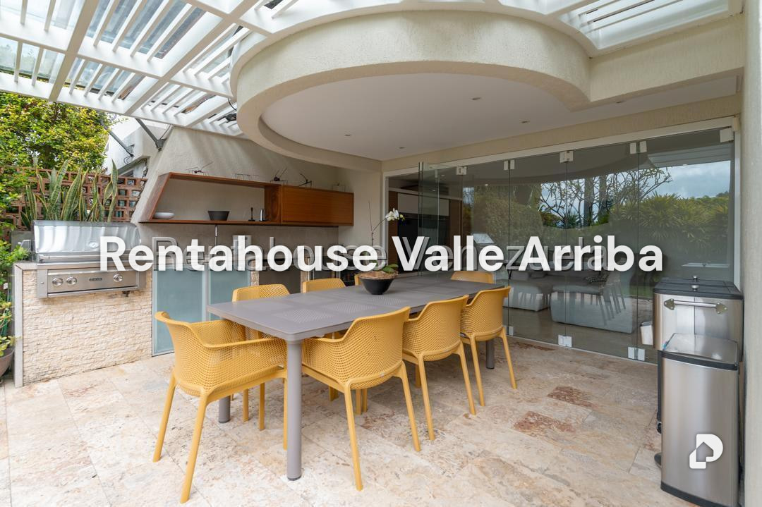 Apartamento en Santa Rosa de Lima, Caracas – 27