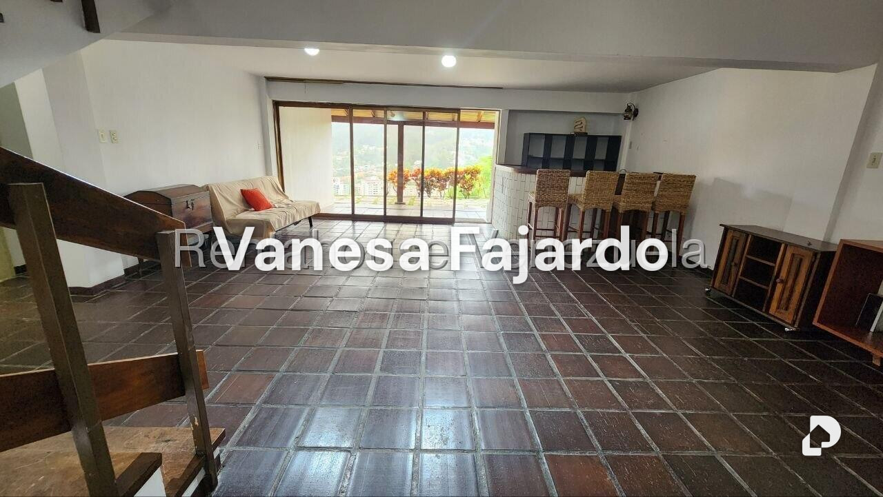 Casa en Los Naranjos (del Cafetal), Caracas – 22