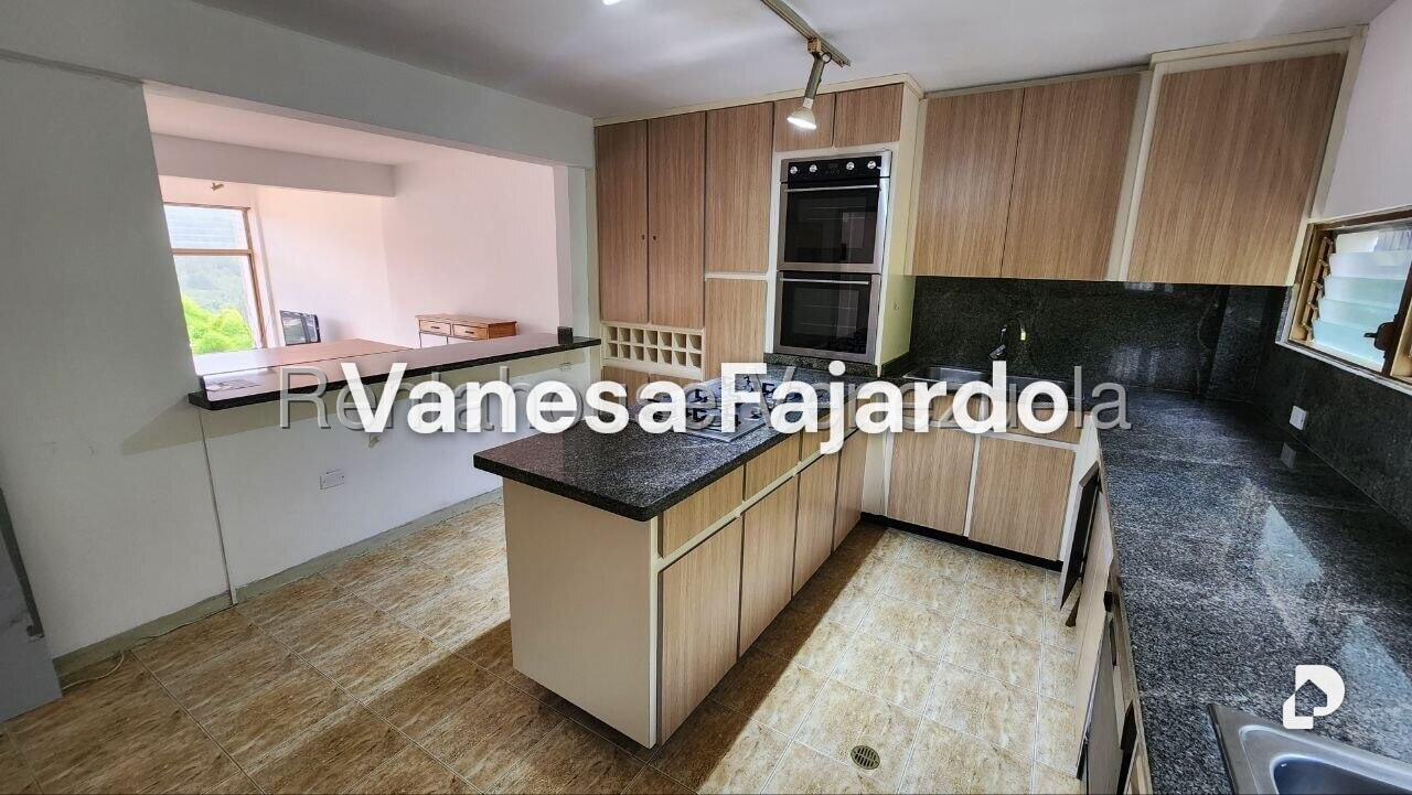 Casa en Los Naranjos (del Cafetal), Caracas – 4
