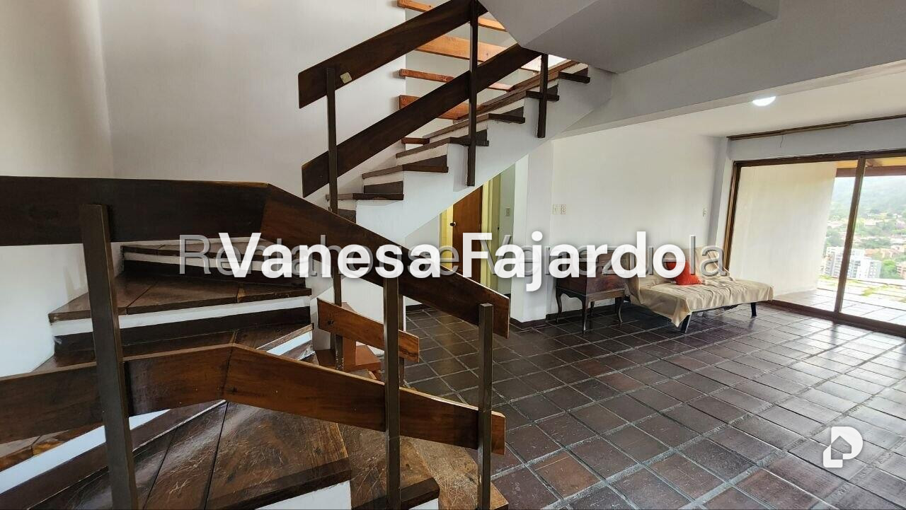 Casa en Los Naranjos (del Cafetal), Caracas – 9