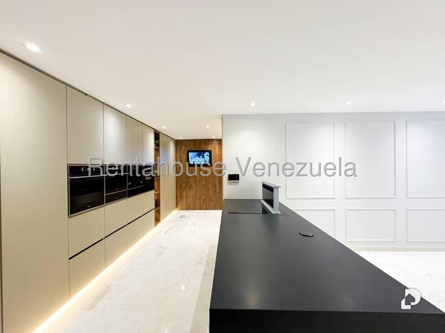 Casa en La Tahona, Caracas – 8