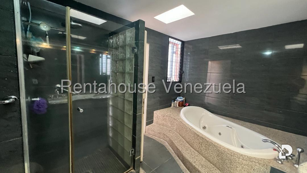 Apartamento en Lomas del Avila, Caracas – 18