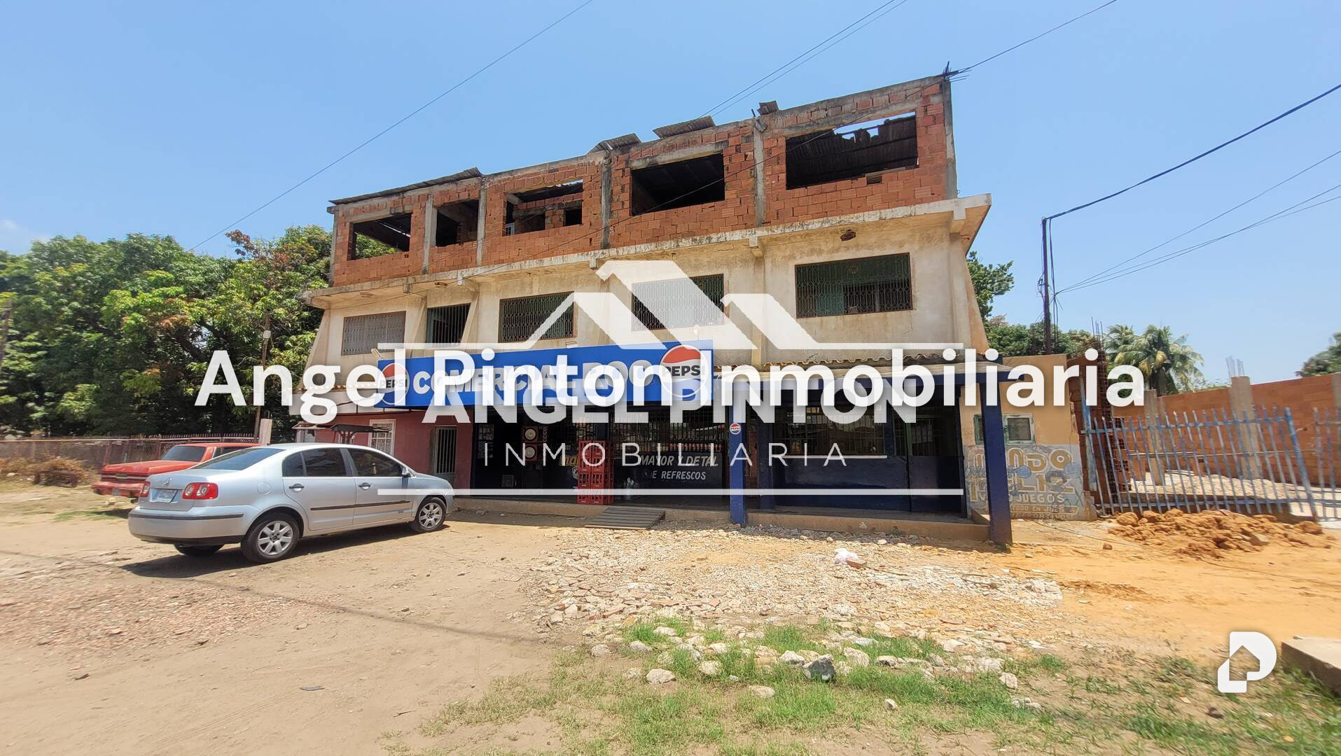 Local comercial en Barrio Carmelo Urdaneta, Maracaibo – 1