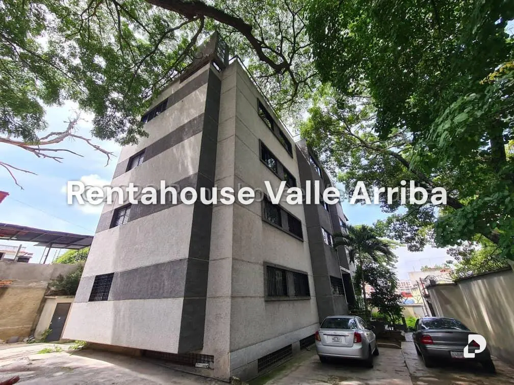 Edificio en La Florida, Caracas – 4