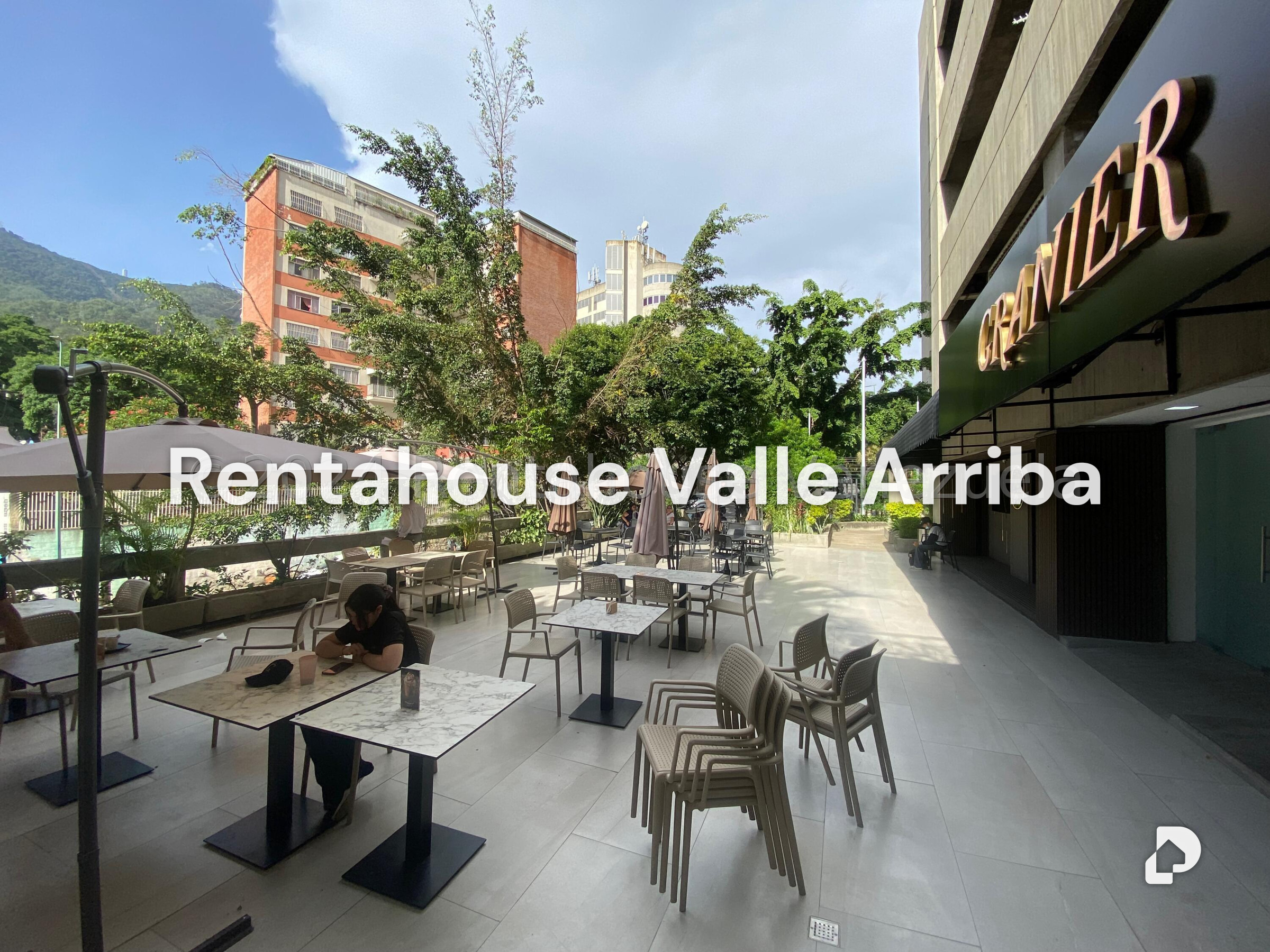 Local comercial en San Bernardino, Caracas – 29