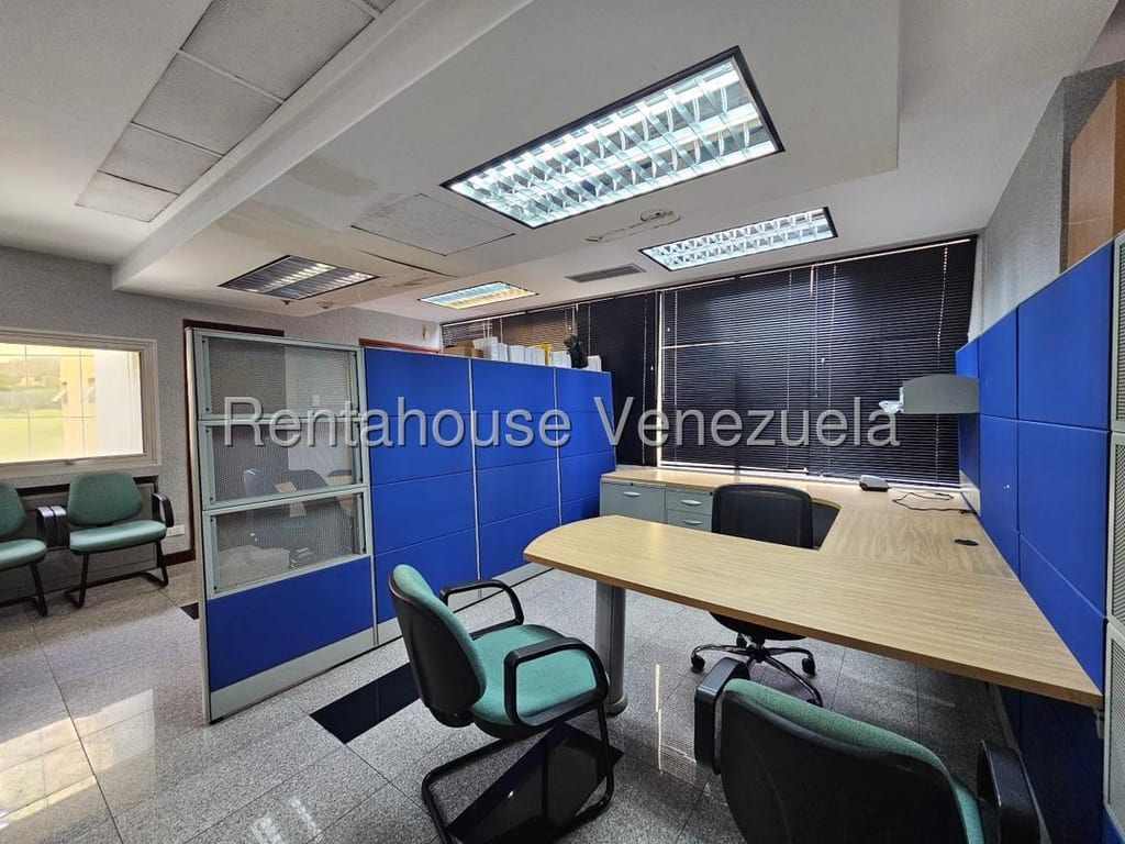 Edificio en Las Mercedes, Caracas