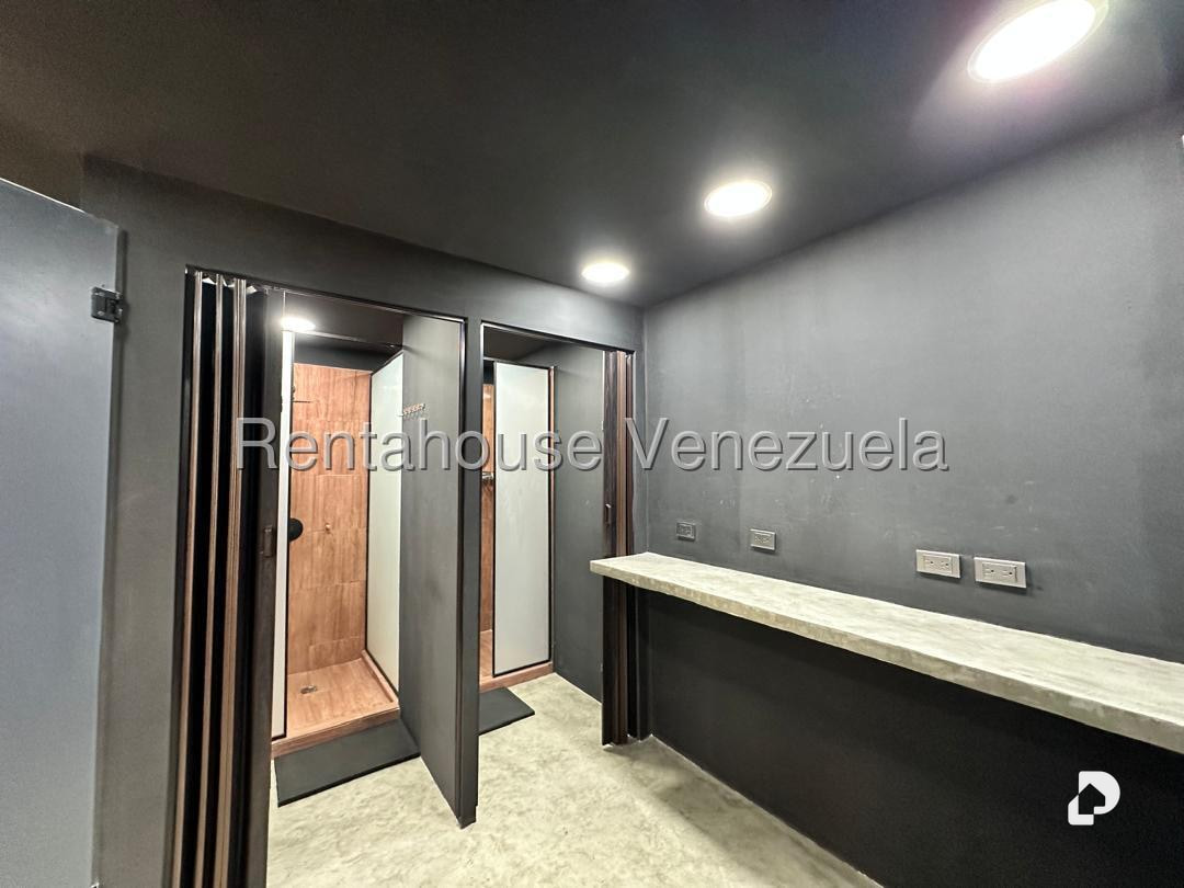 Local comercial en Santa Paula, Caracas – 8