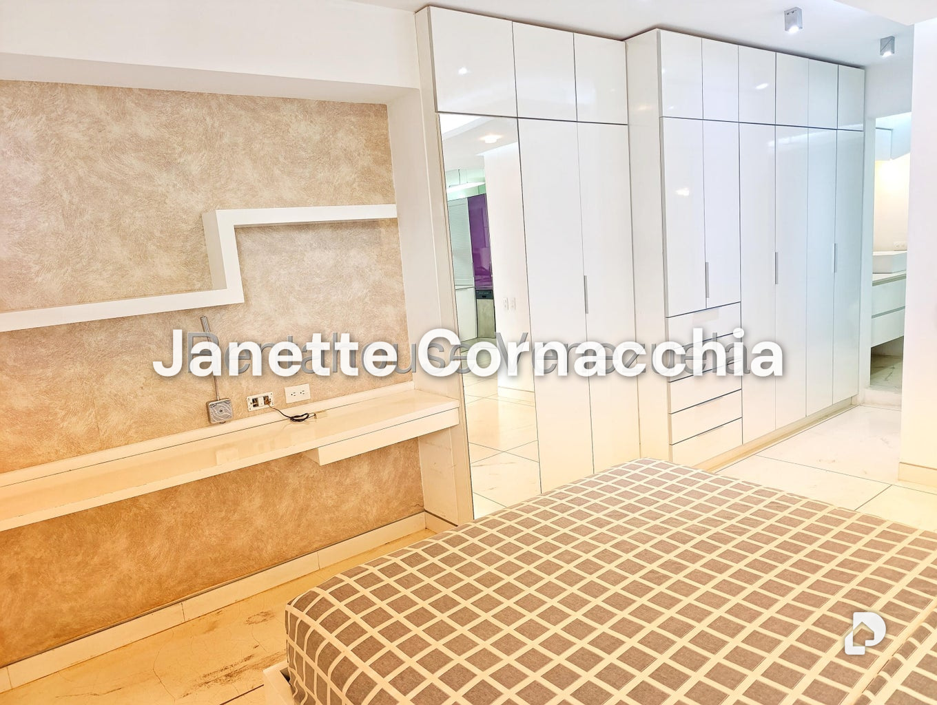 Apartamento en Los Palos Grandes, Caracas – 12