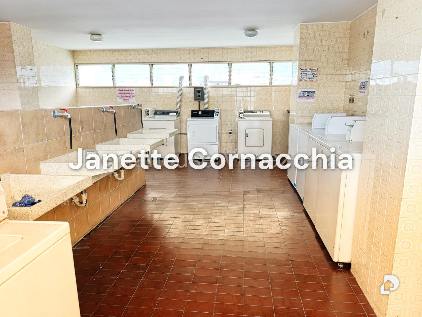 Apartamento en Los Palos Grandes, Caracas – 24