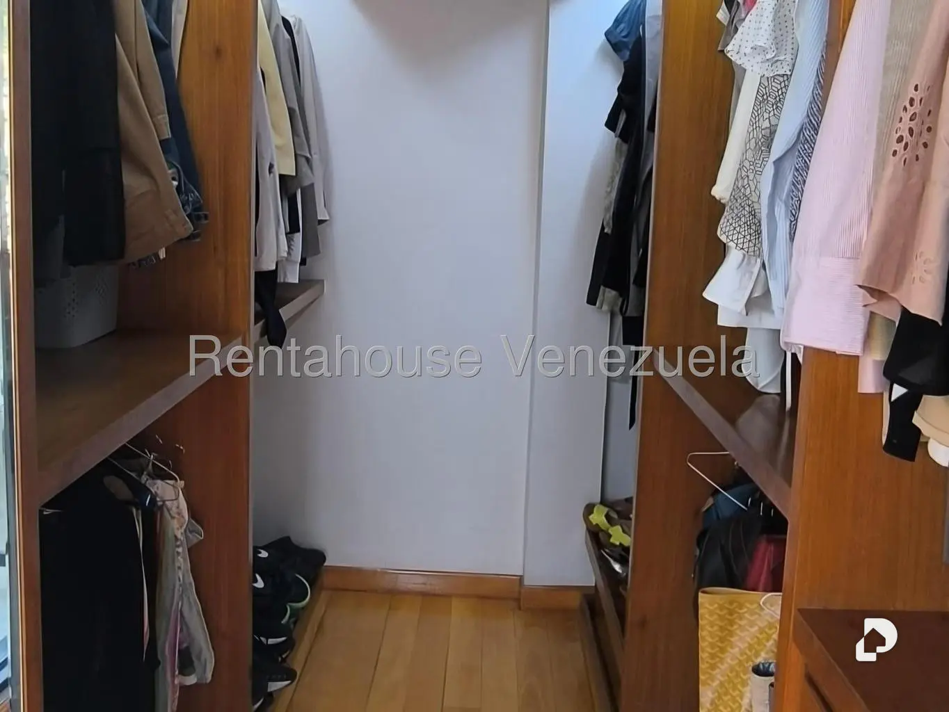 Apartamento en Cumbres de Curumo, Caracas – 20