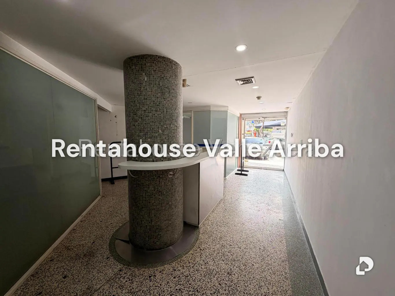 Local comercial en La Carlota, Caracas – 5