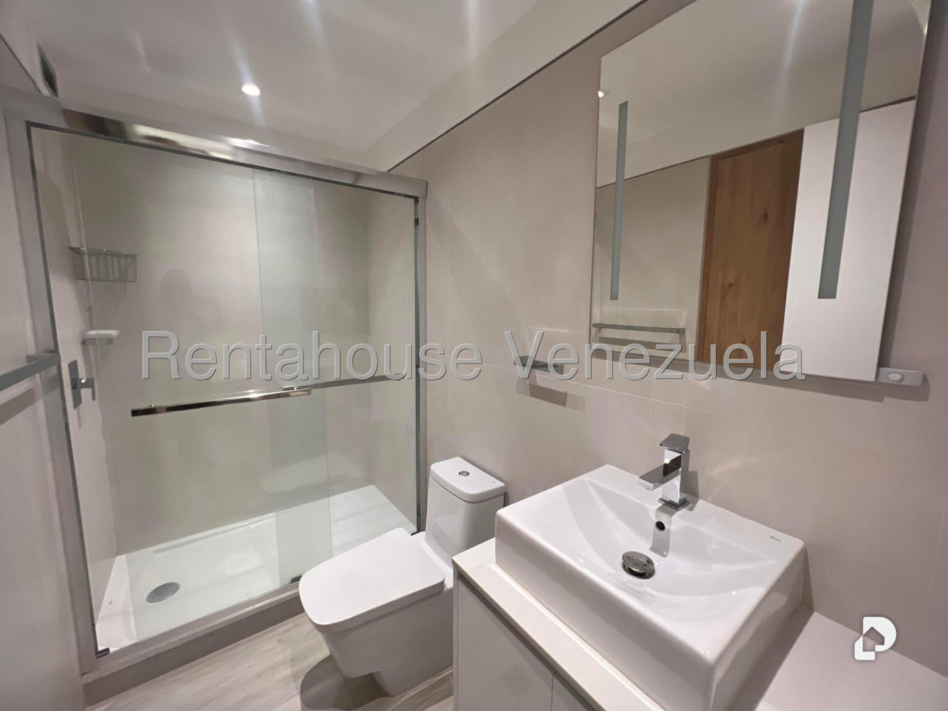 Apartamento en Campo Alegre, Caracas – 16