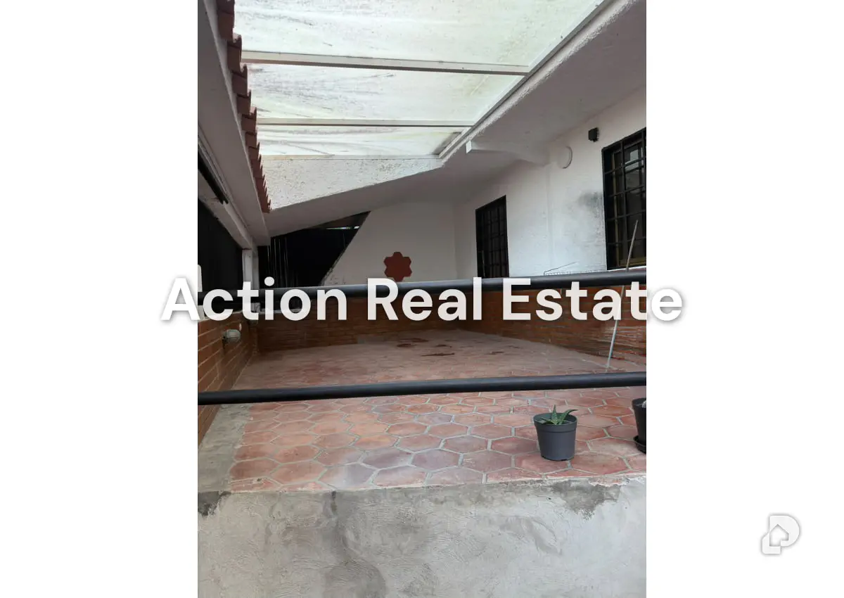 Casa en Guaicaipuro – 13