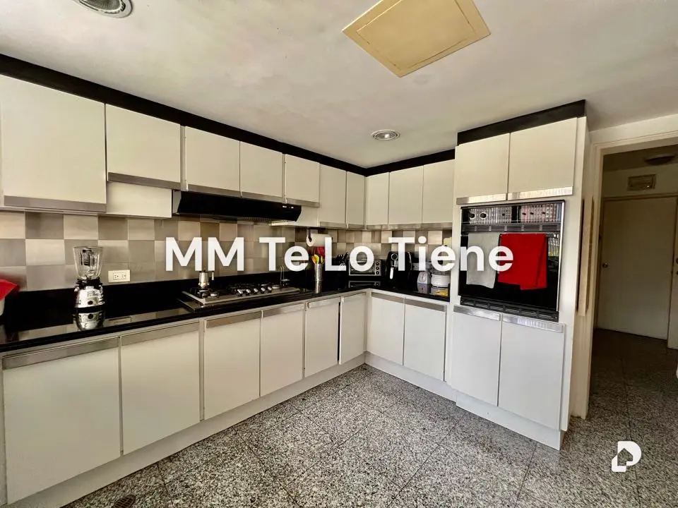 Apartment in Lomas de Las Mercedes, Caracas – 11