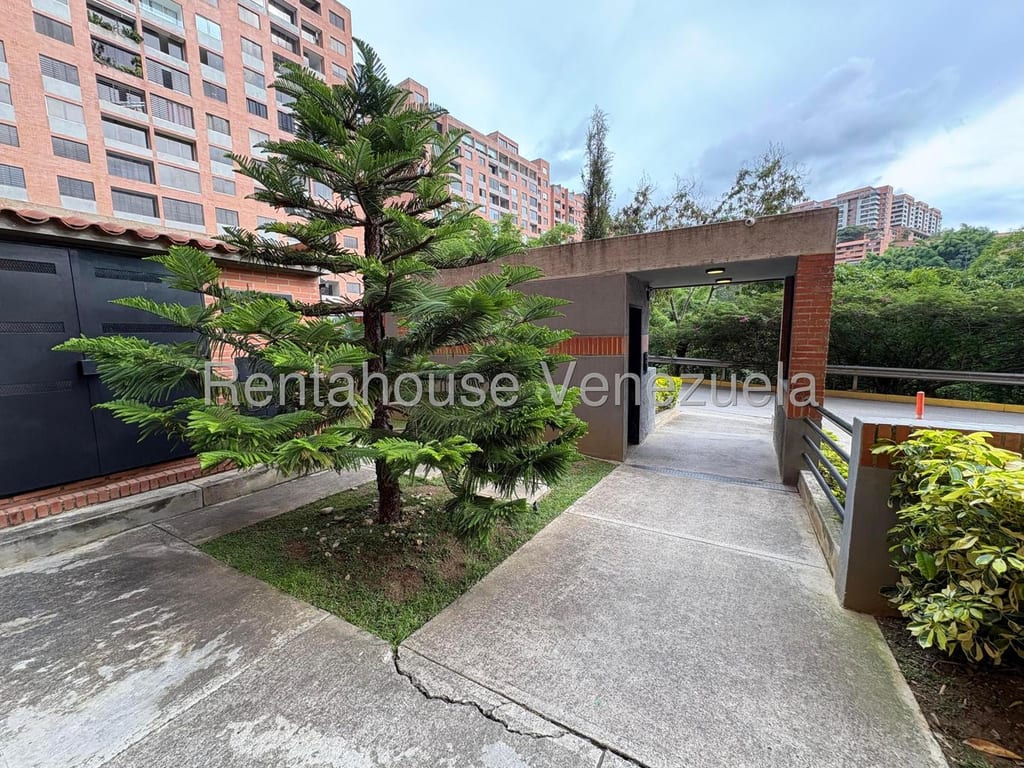 Apartamento en Colinas de La Tahona, Caracas - 1