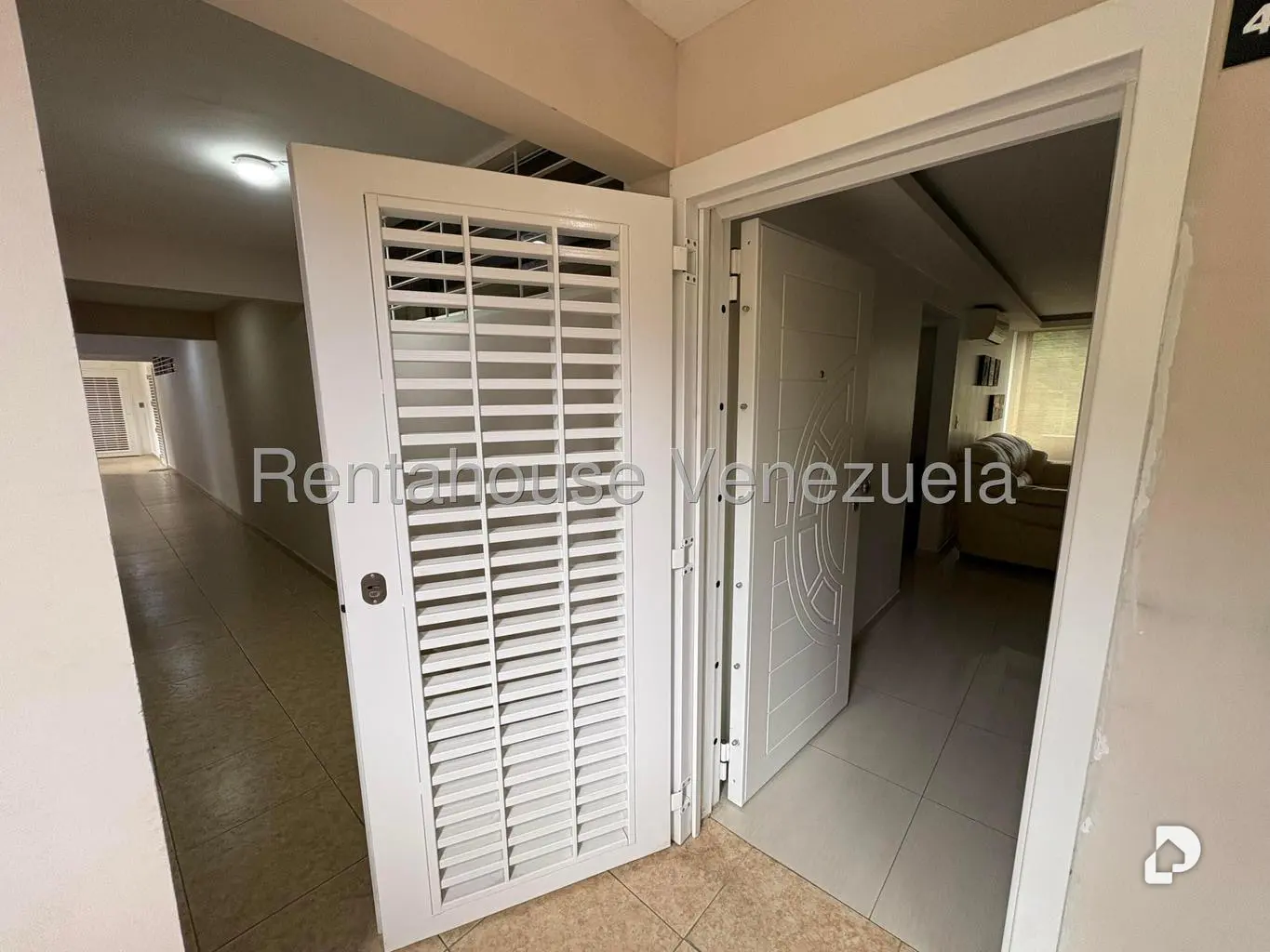 Apartamento en Colinas de La Tahona, Caracas – 3
