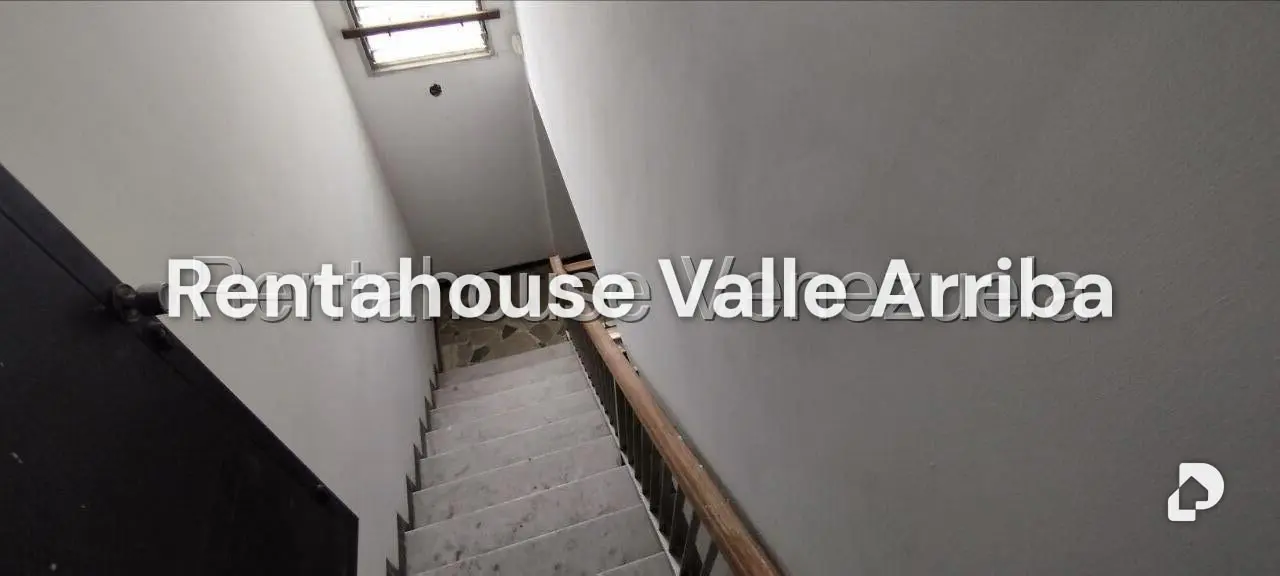 House in La Castellana, Caracas – 28