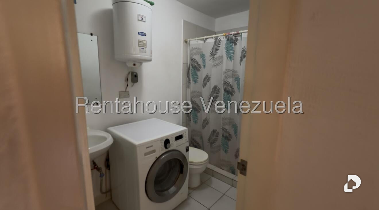 Apartamento en Colinas de Quinta Altamira, Caracas – 13
