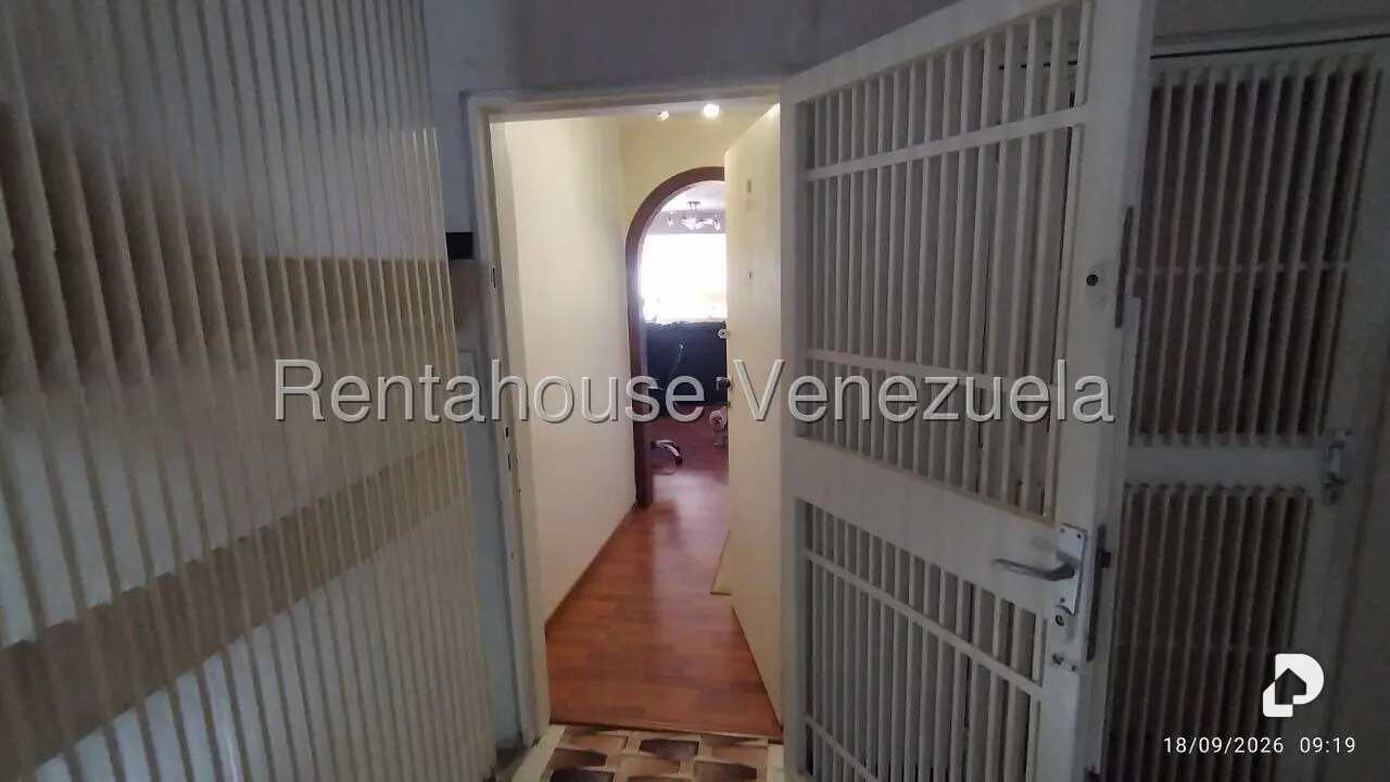 Apartamento en La Urbina, Caracas – 2