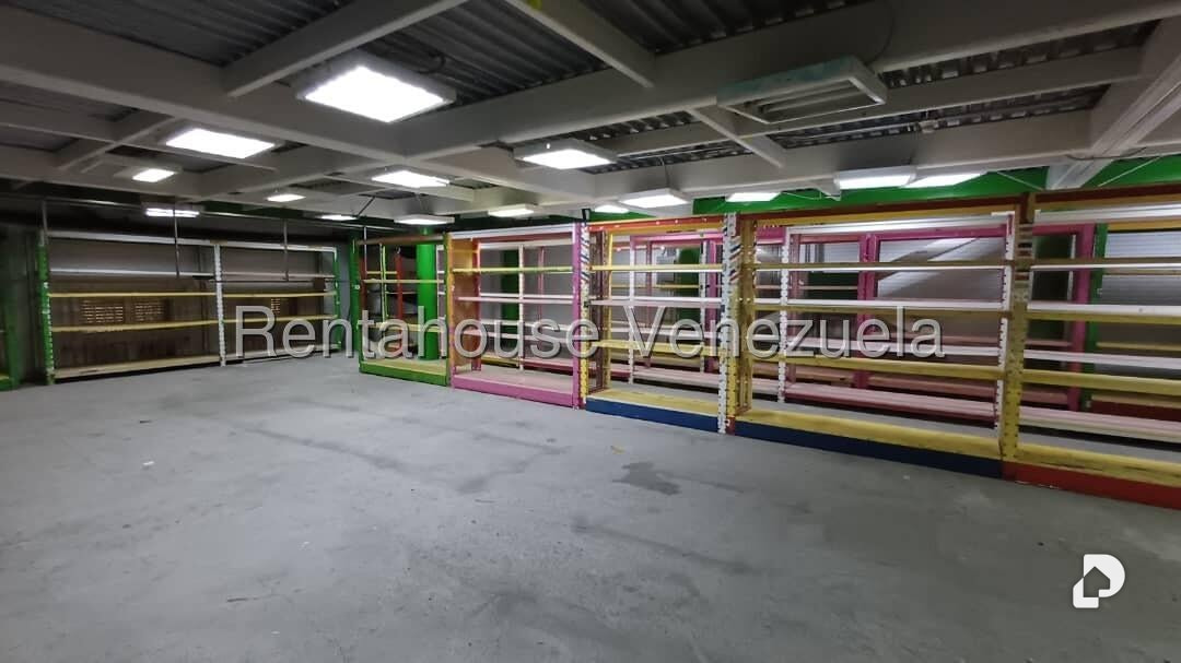 Local comercial en Parroquia Catedral, Caracas – 17