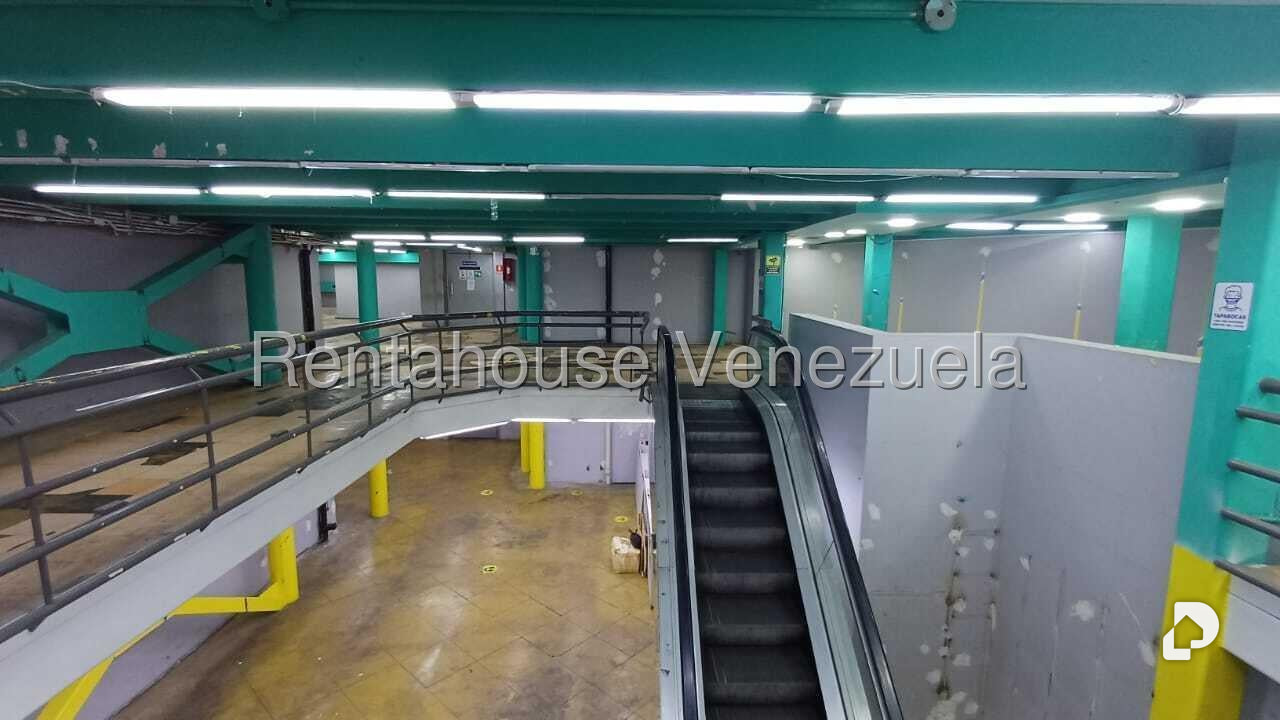 Local comercial en Parroquia Catedral, Caracas – 10