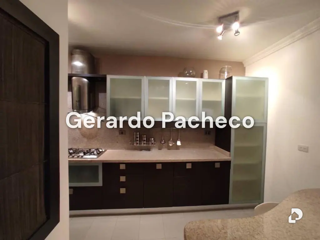 Apartamento en El Rosal, Caracas – 6