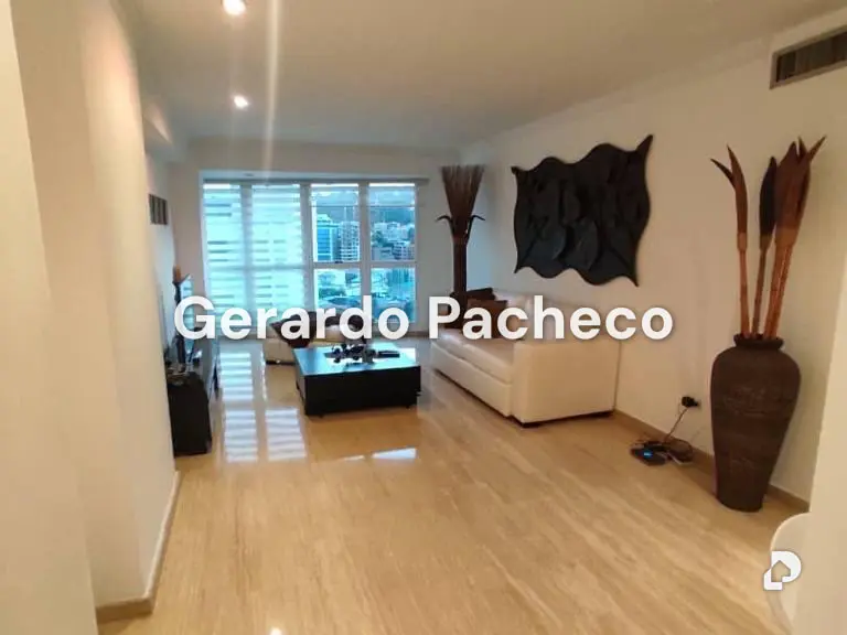 Apartamento en El Rosal, Caracas – 3