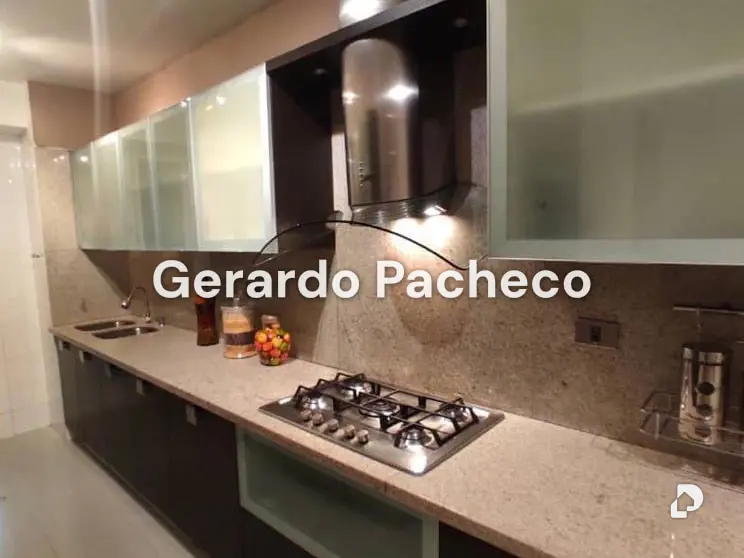Apartamento en El Rosal, Caracas – 7