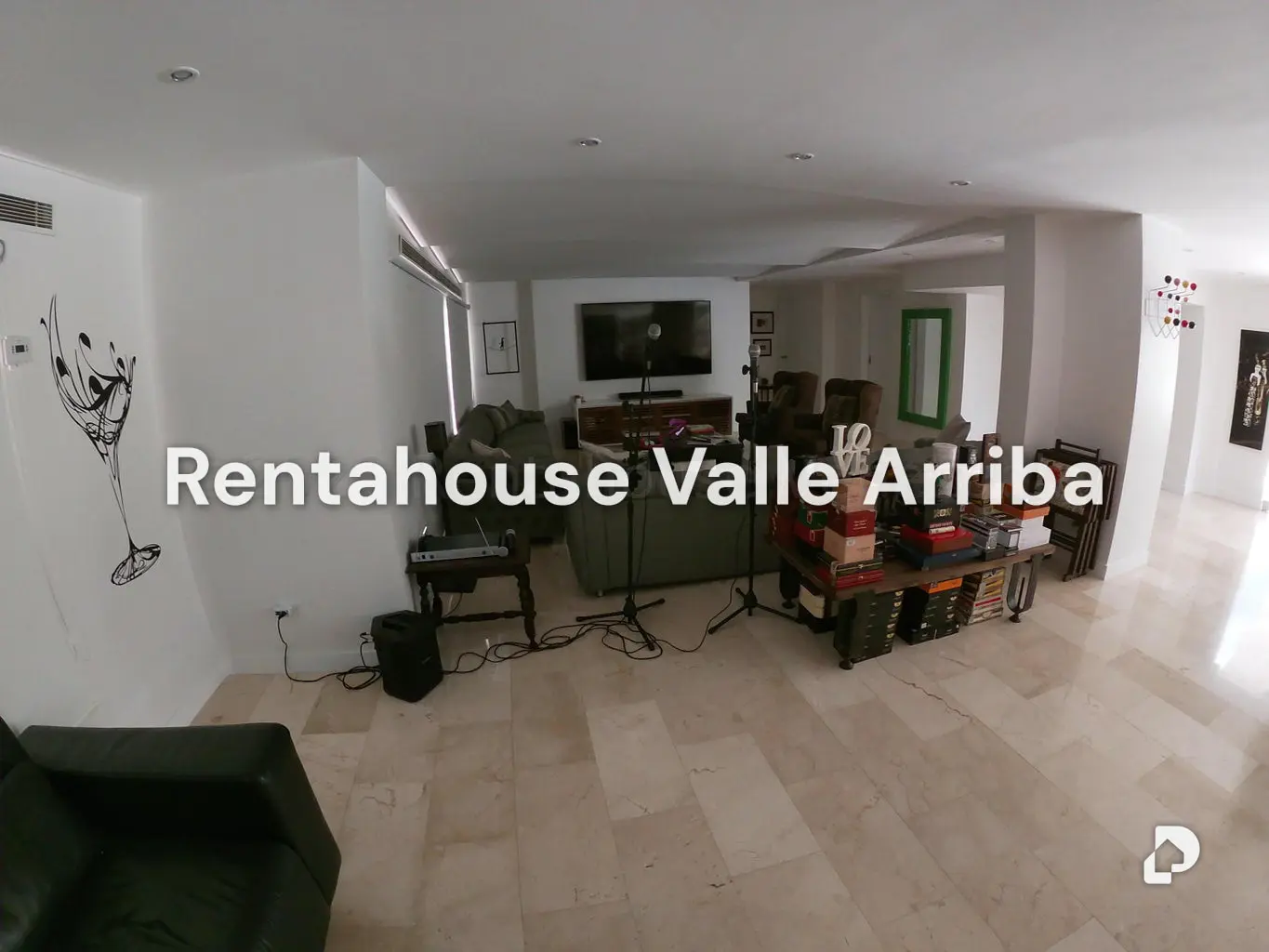 Apartamento en Los Palos Grandes, Caracas – 23