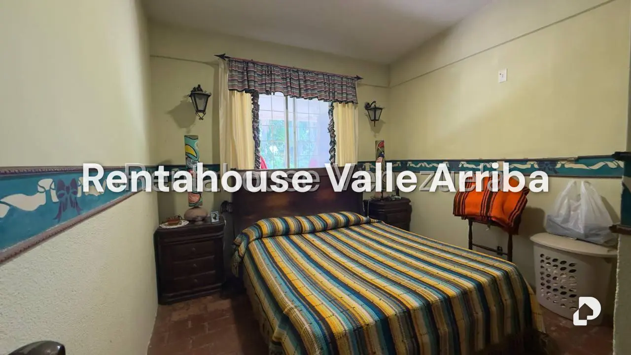 Casa en Oripoto, Caracas – 39