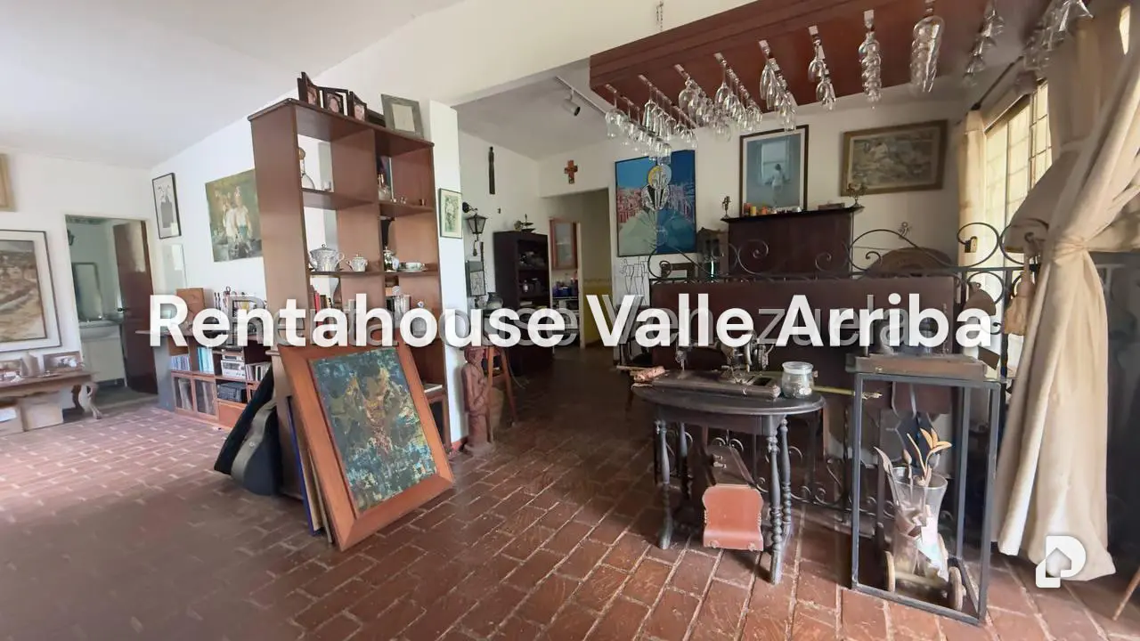 Casa en Oripoto, Caracas – 30