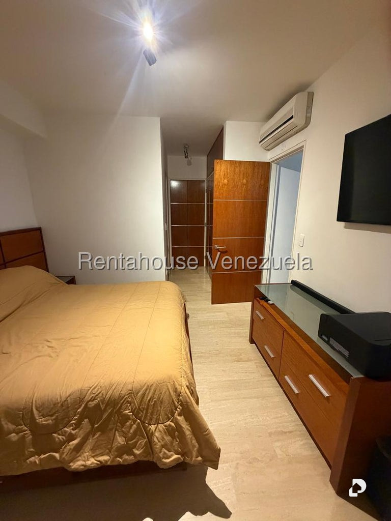 Apartamento en Lomas del Sol, Caracas
